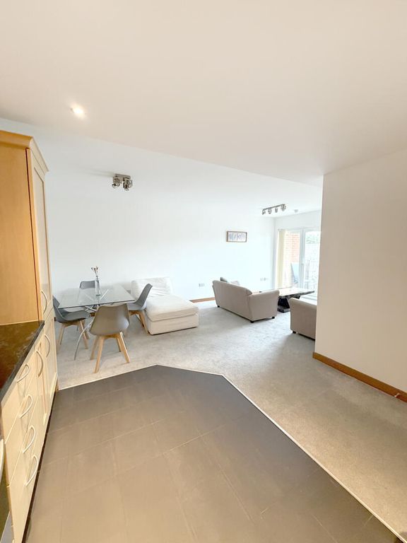 Property photo 3 of 22 Living Room