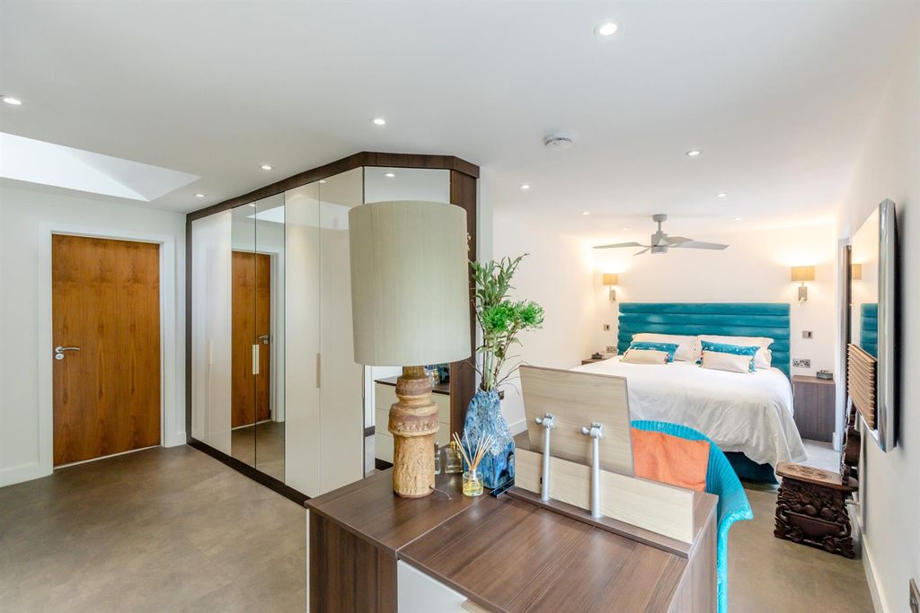 Additional image 23 of 5 bed detached house for saleBristol Road, Frenchay, Bristol BS16