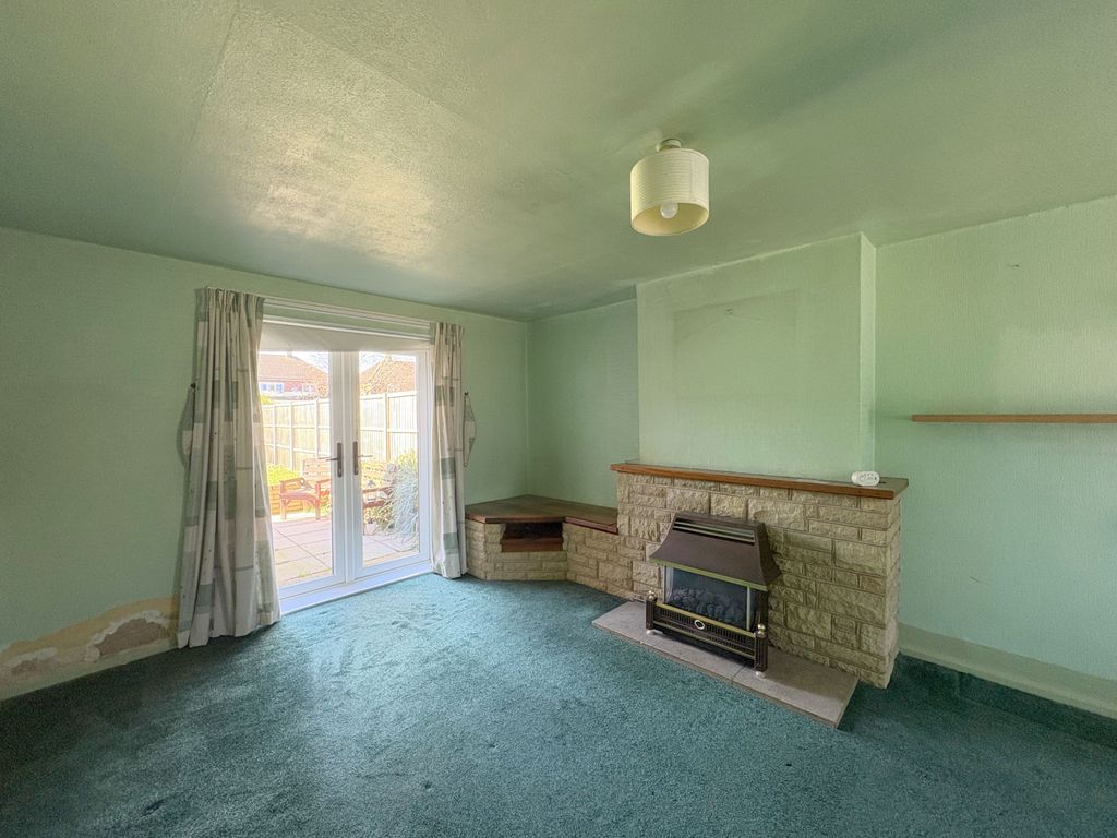 Property photo 2 of 17 Gallery