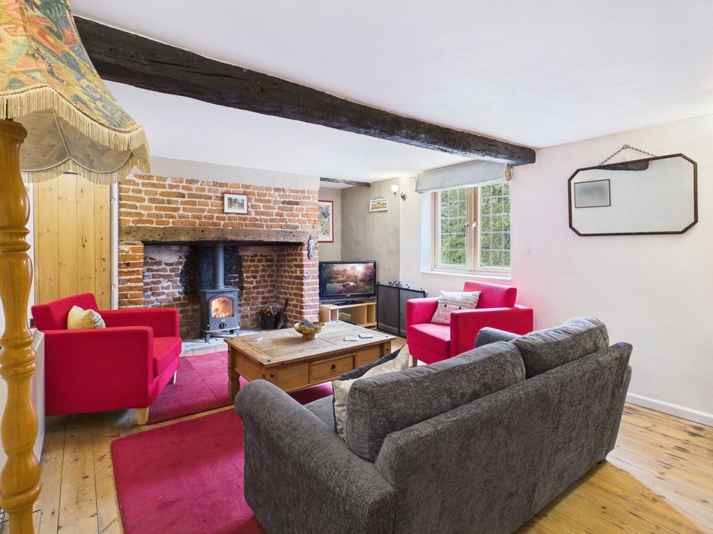 Property photo 2 of 16