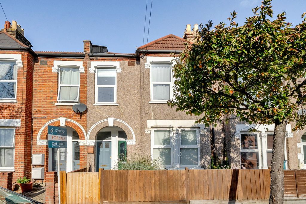 Property photo 1 of 13