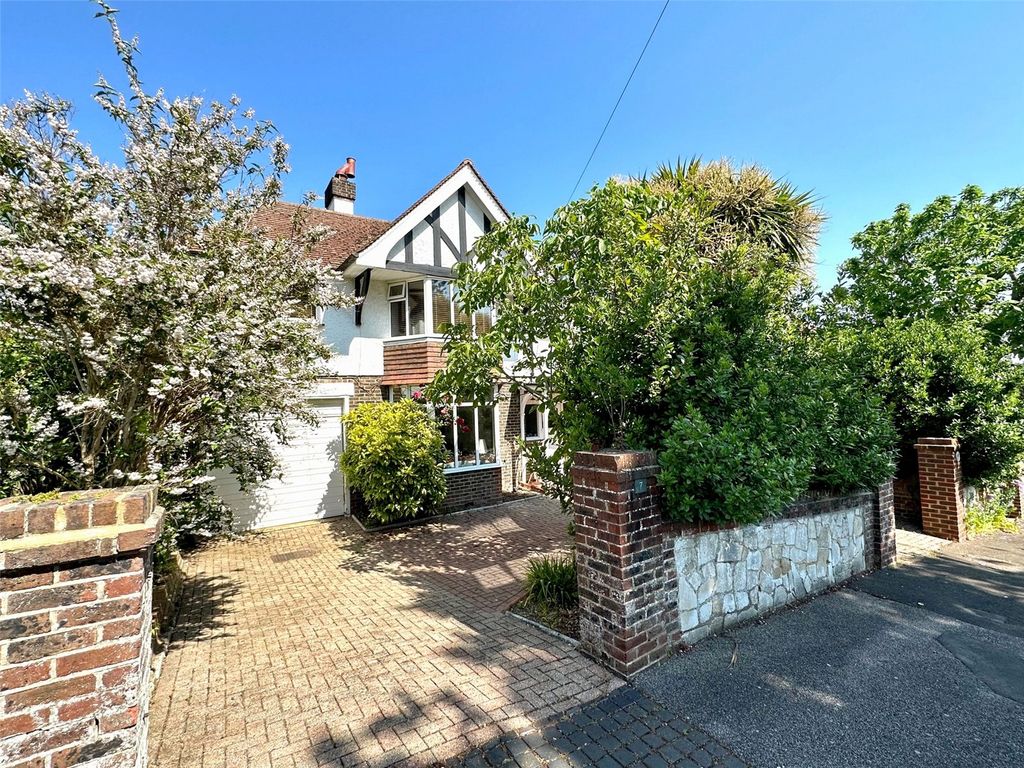 Property photo 1 of 20 Picture No. 11