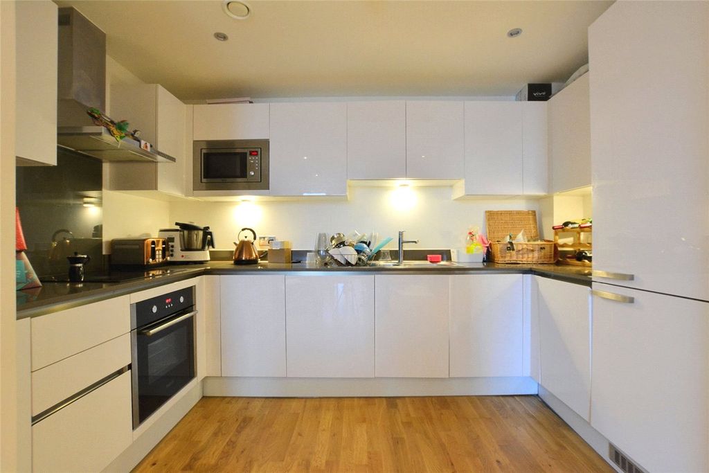 Property photo 3 of 12 Picture No. 06