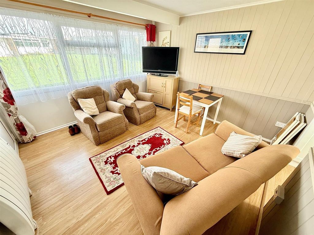 Property photo 2 of 8 Living Room