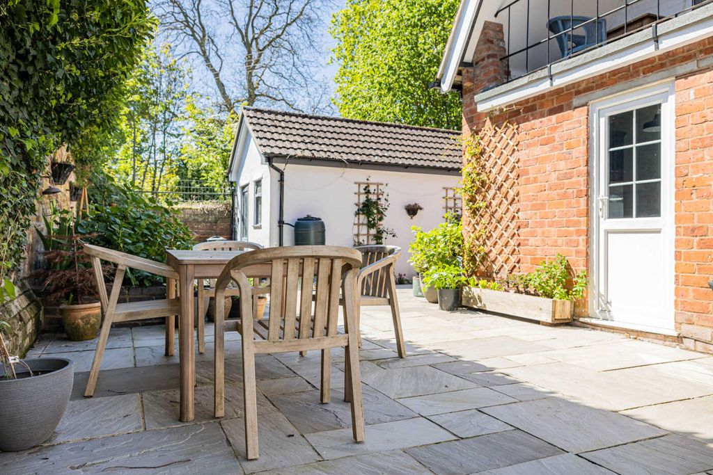 Additional image 31 of 3 bed end terrace house for saleStable Cottage, Ginhall Lane, Leominster HR6