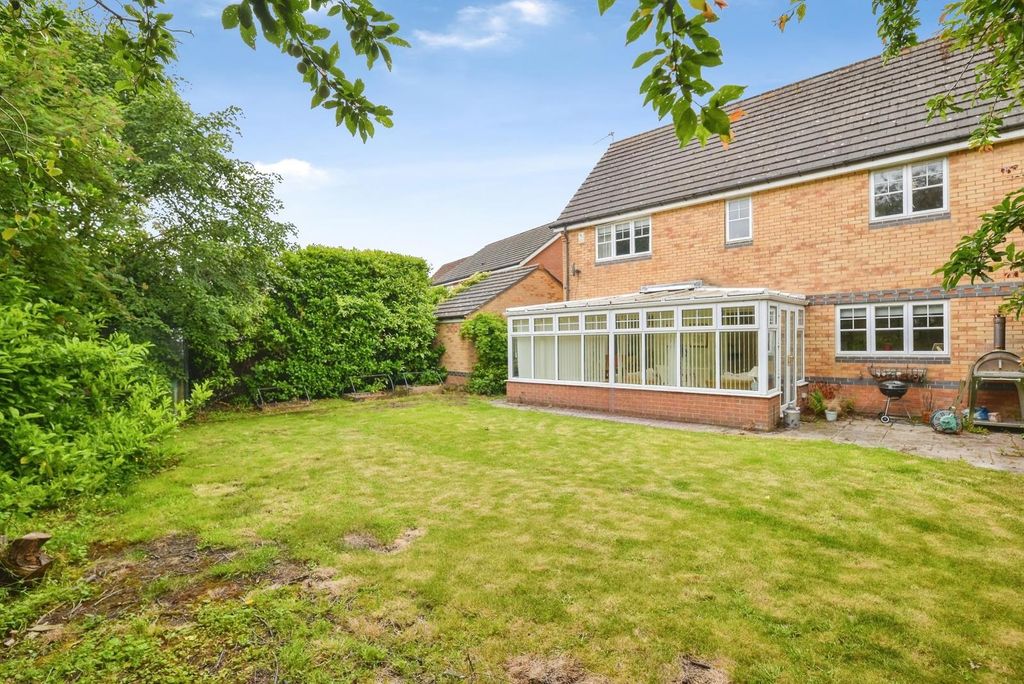 Property photo 1 of 18 Pbox-Img.Jpg