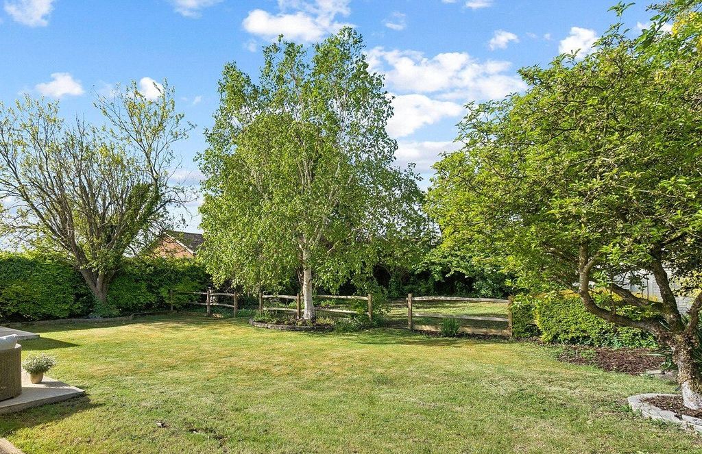 Property photo 3 of 25 Picture No. 29
