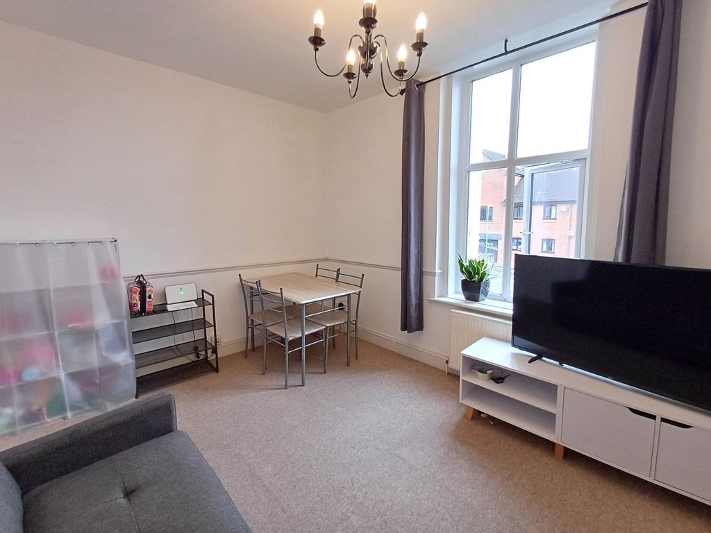 Property photo 2 of 15 (2)