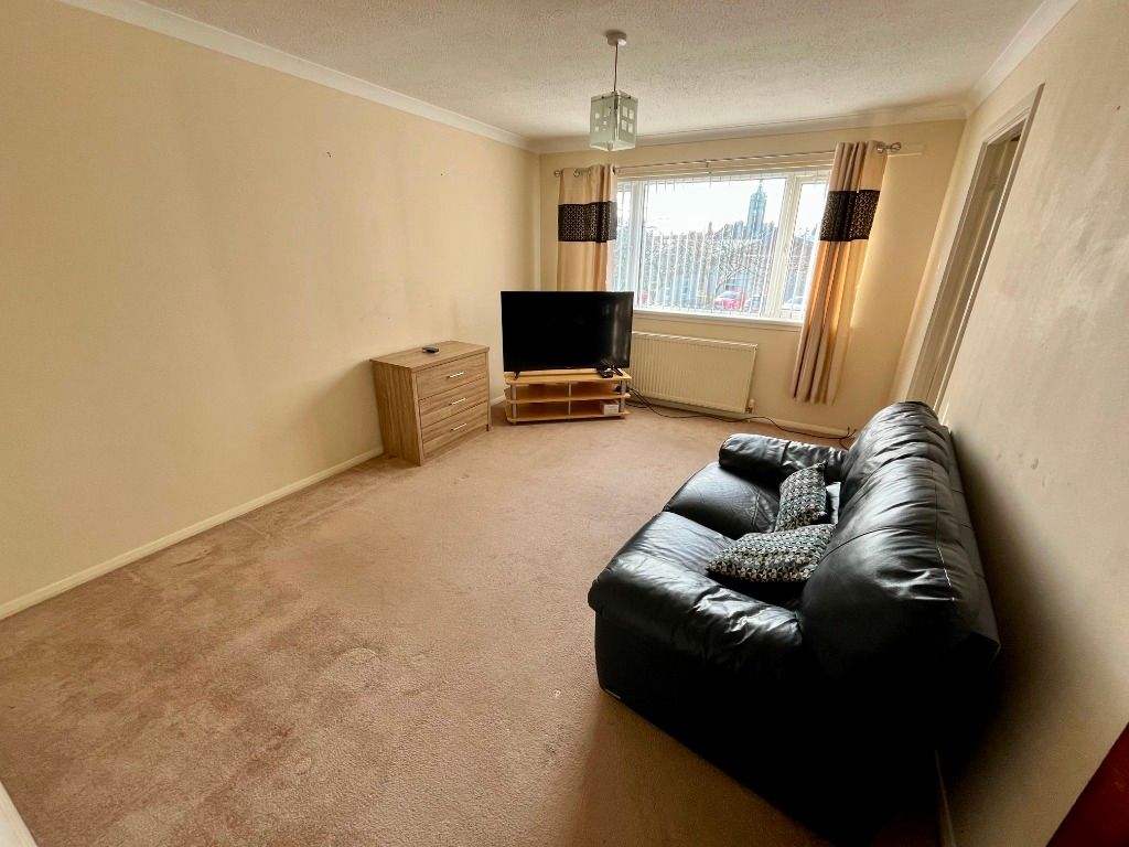 Property photo 2 of 8 Photo 2