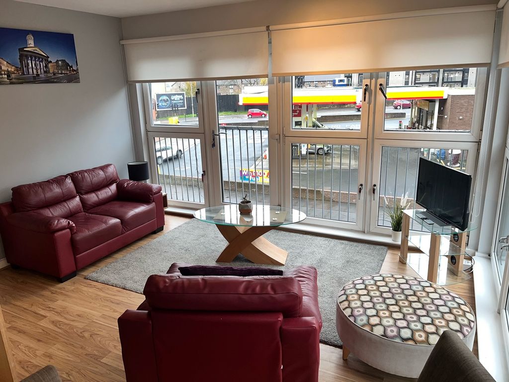 Property photo 2 of 12