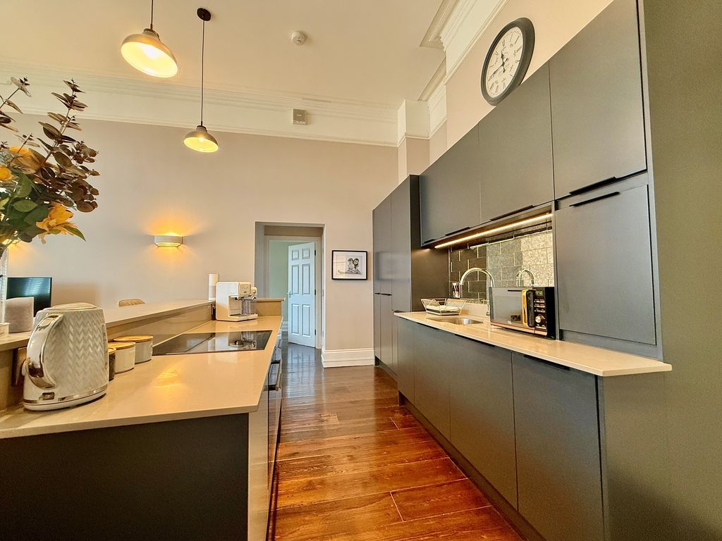 Property photo 3 of 35 Photo 3