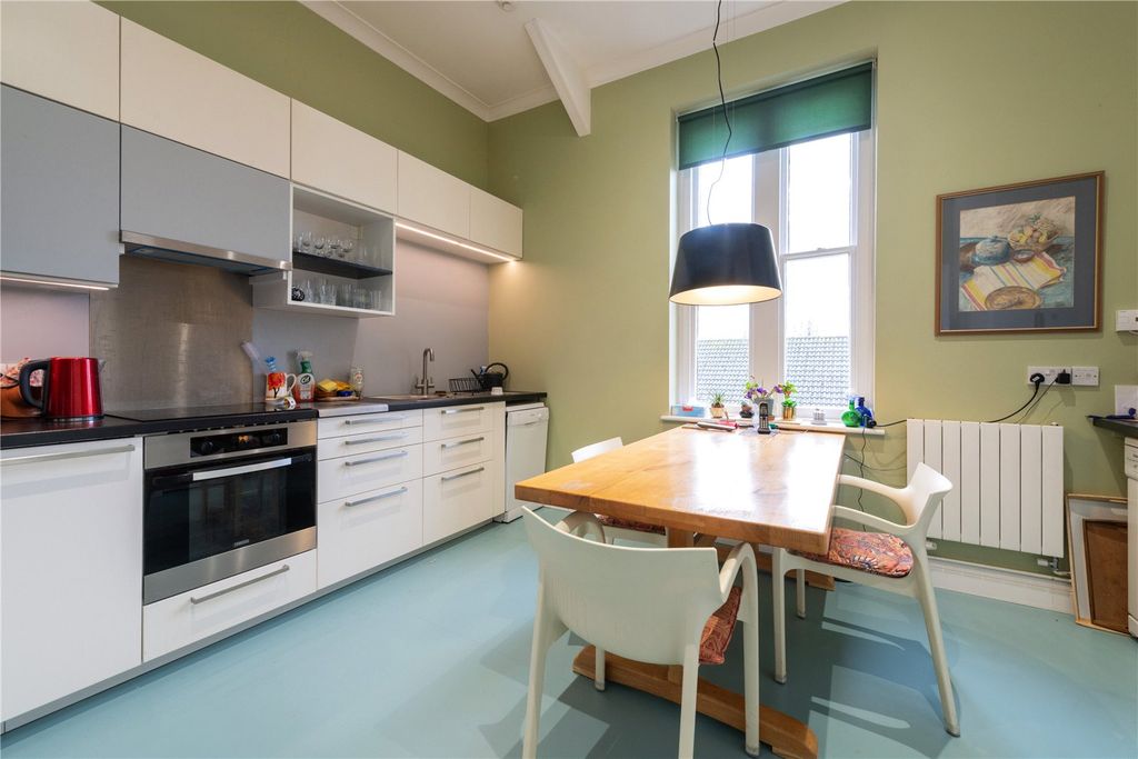 Property photo 3 of 11 Picture No. 04