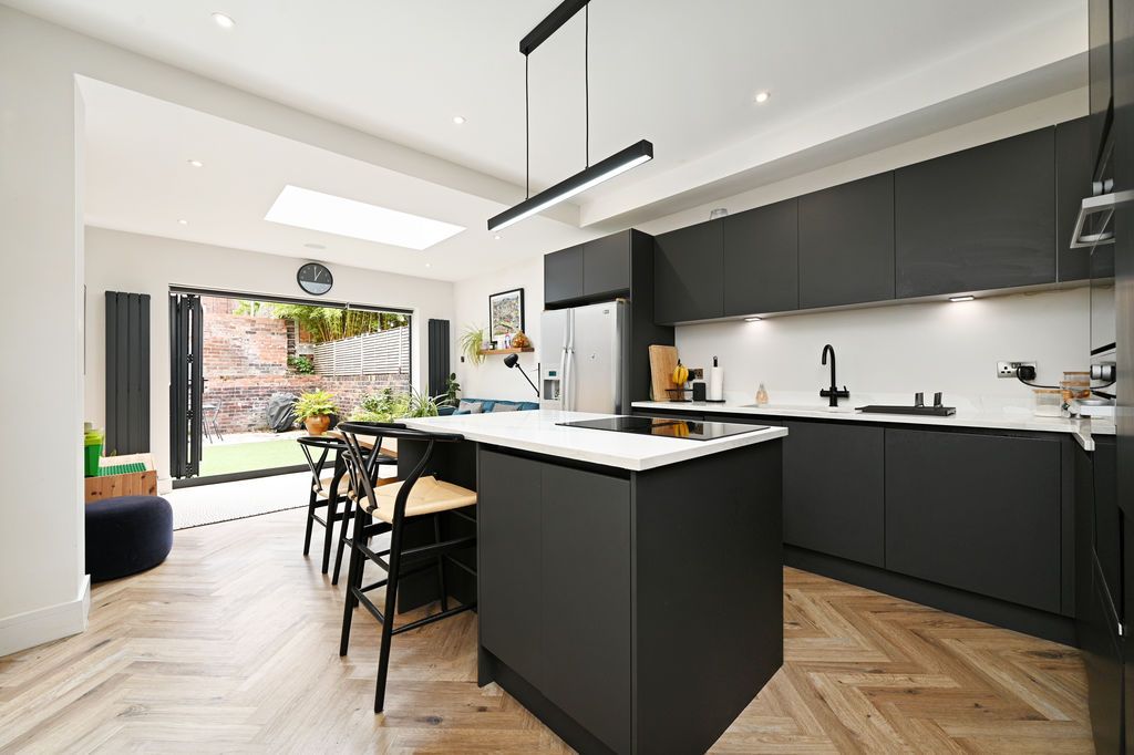 Property photo 1 of 21 Extended Kitchen