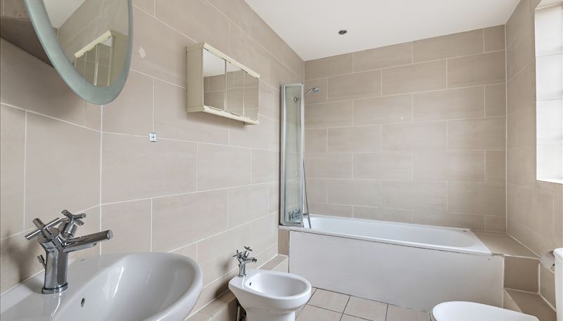 Property photo 2 of 12 22