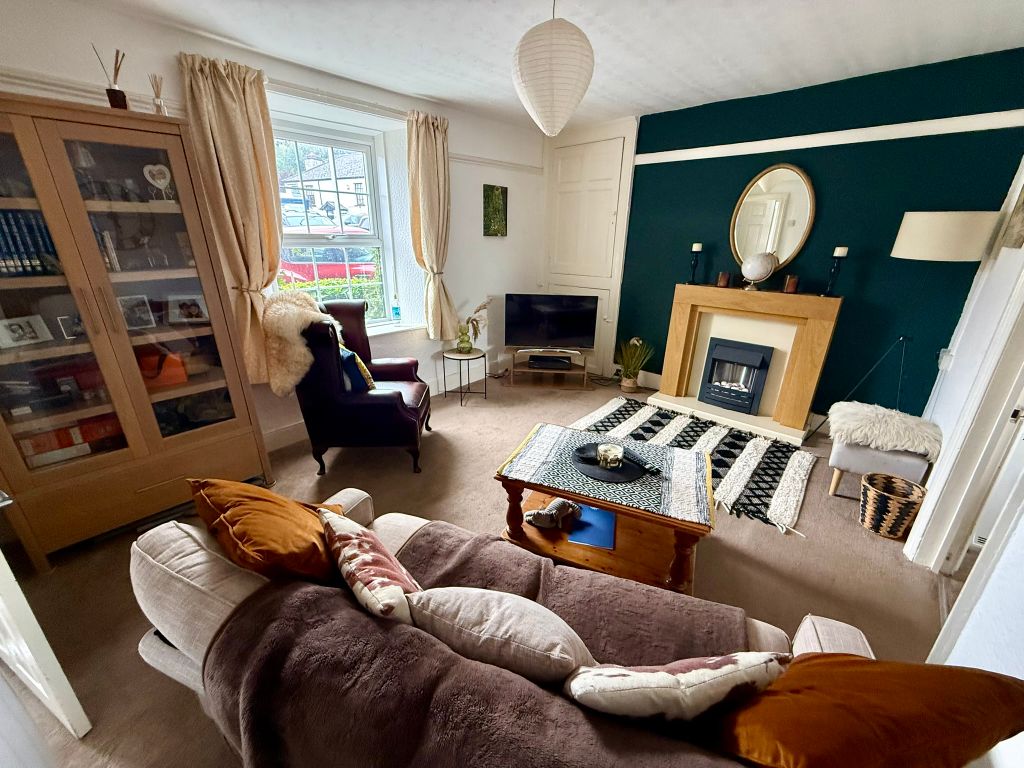 Property photo 3 of 14