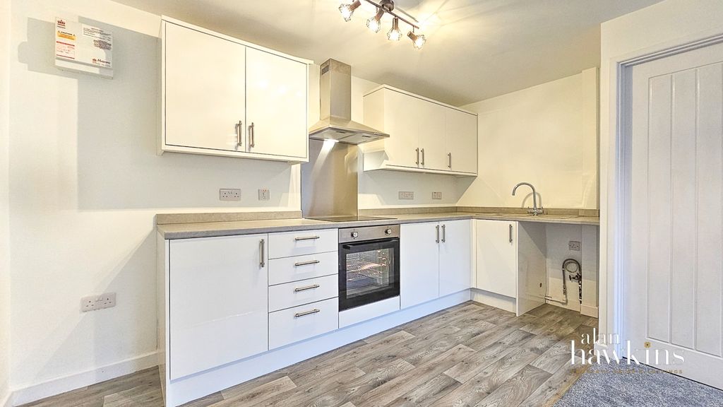 Property photo 2 of 6 Trbnowm-155