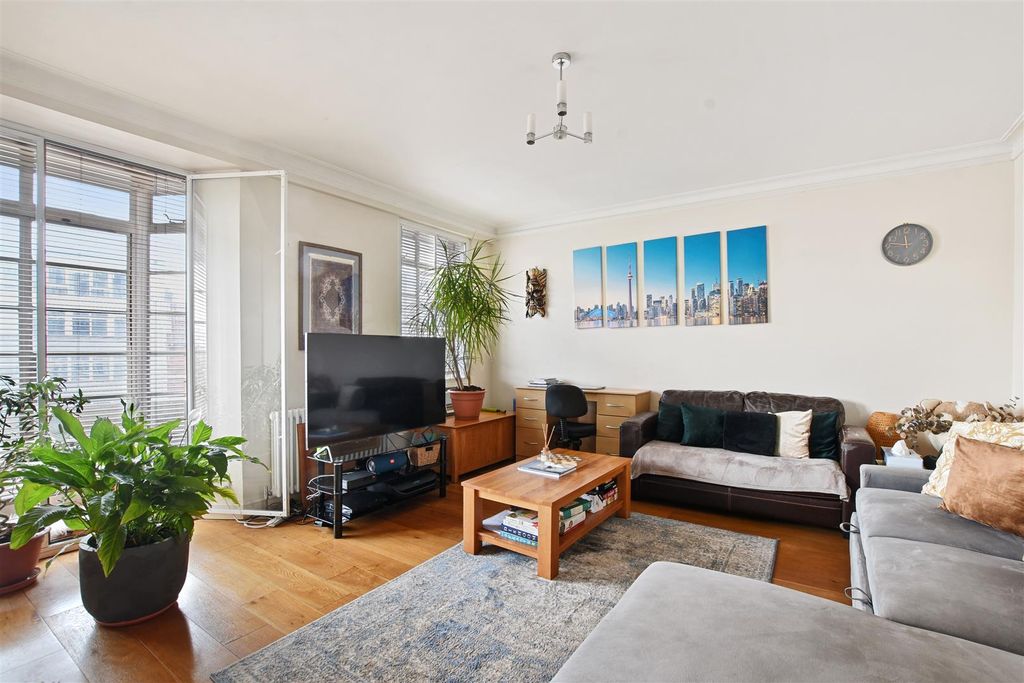 Property photo 3 of 15 Reception 2.Jpg