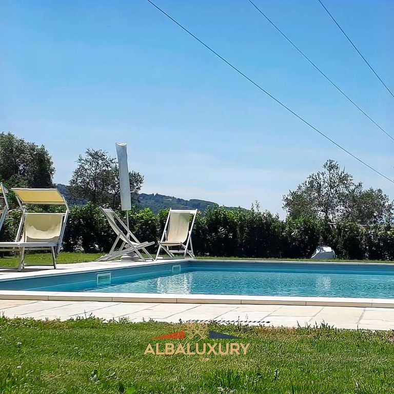 Property photo 3 of 32