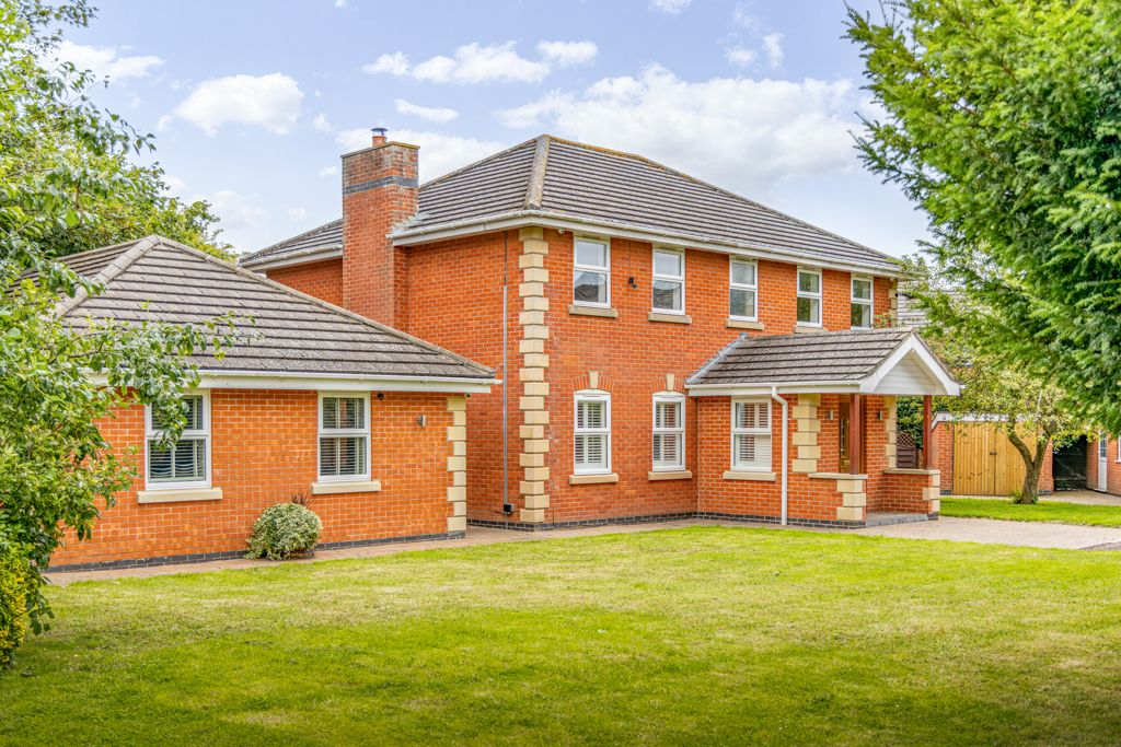 Property photo 1 of 48