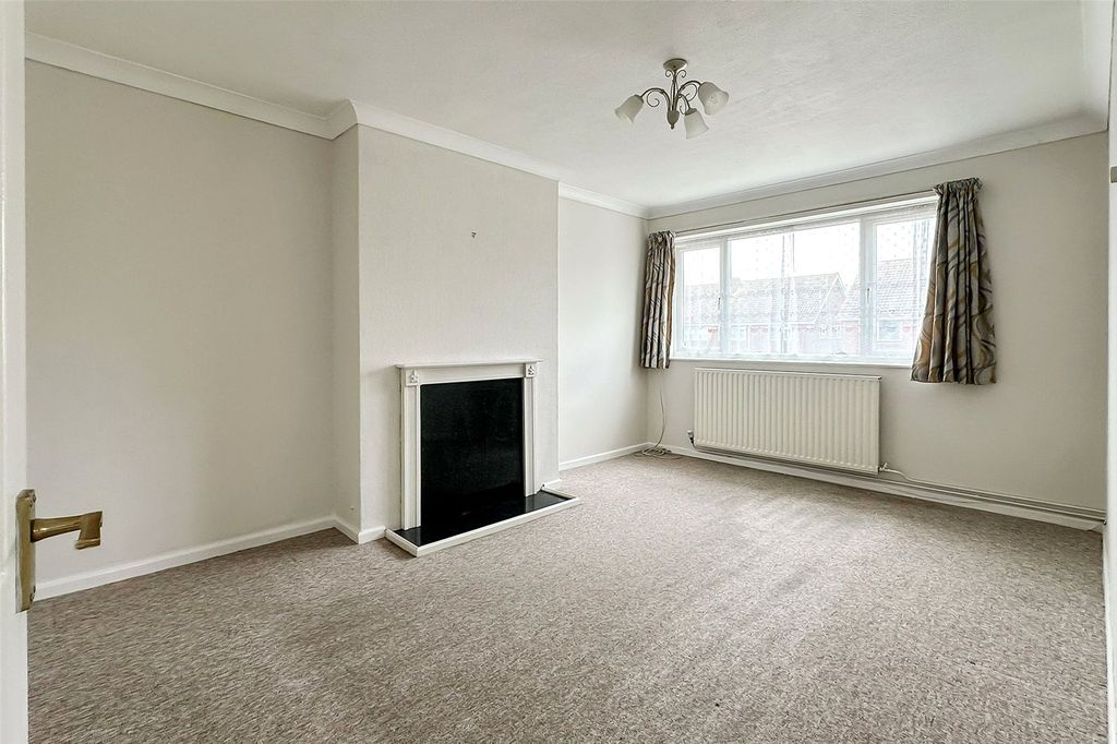 Property photo 2 of 10 Picture No. 06