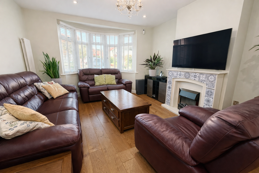 Property photo 3 of 19