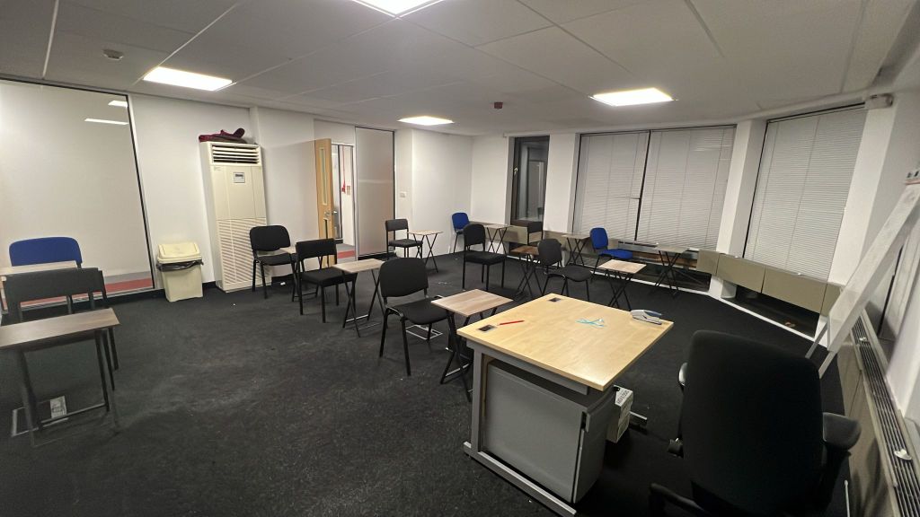 Property photo 1 of 5