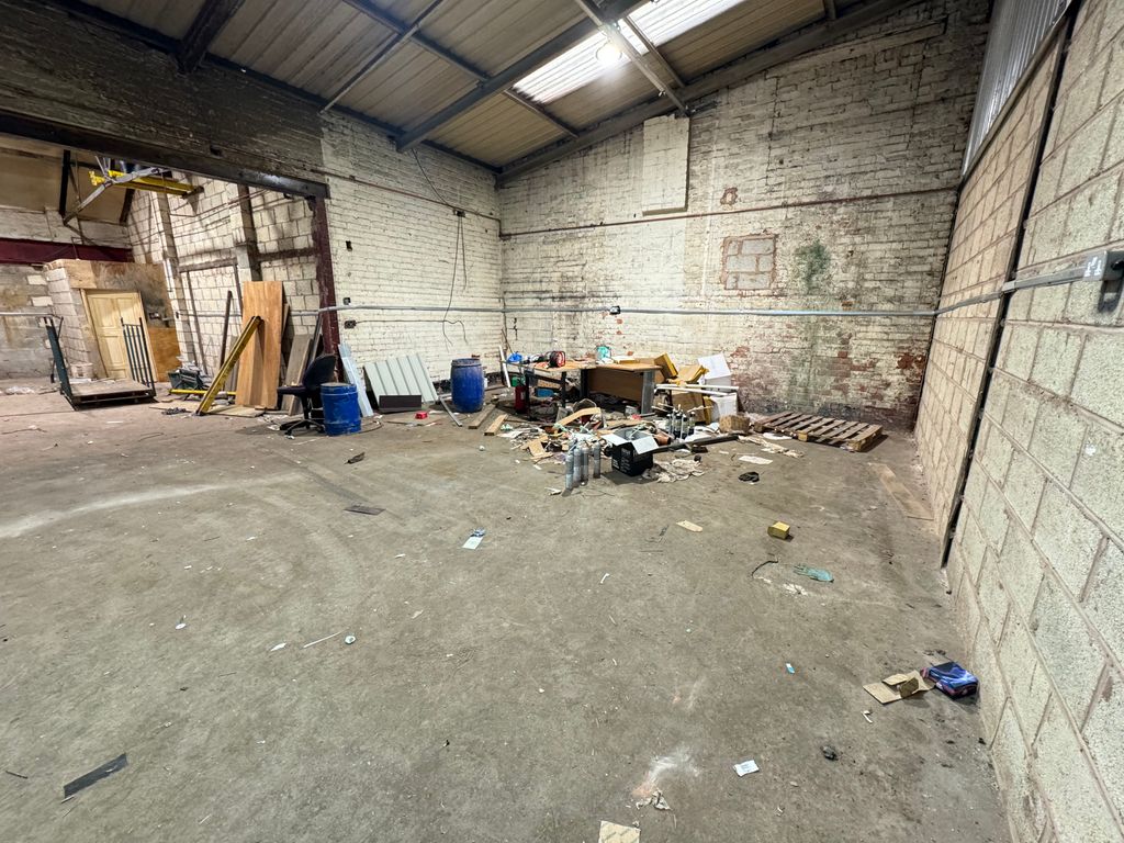 Property photo 2 of 4
