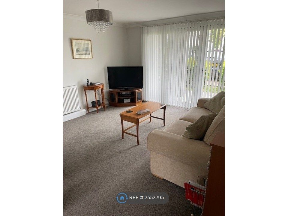 Property photo 3 of 8 Living Room