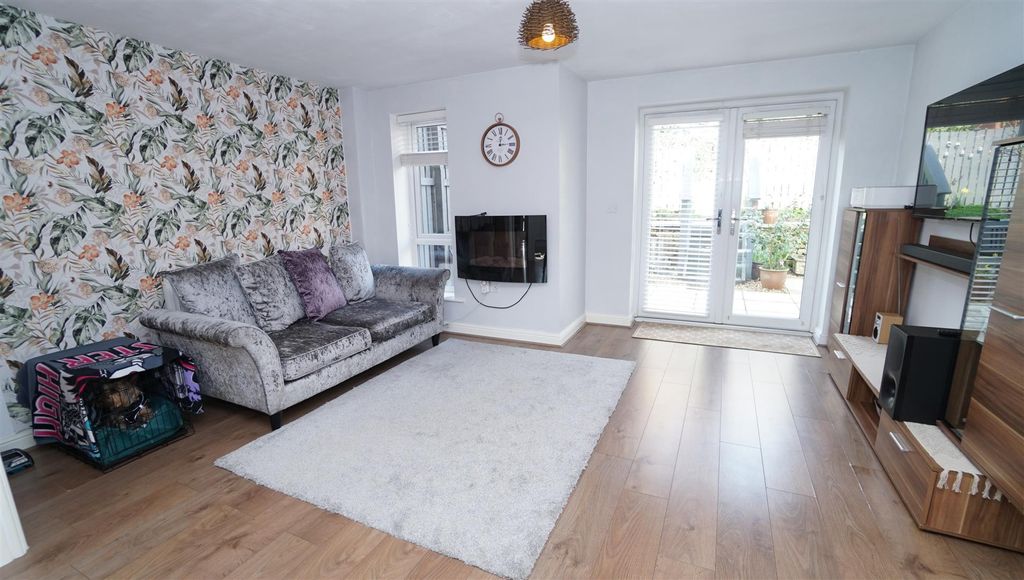 Property photo 2 of 22 Dsc00947.Jpg