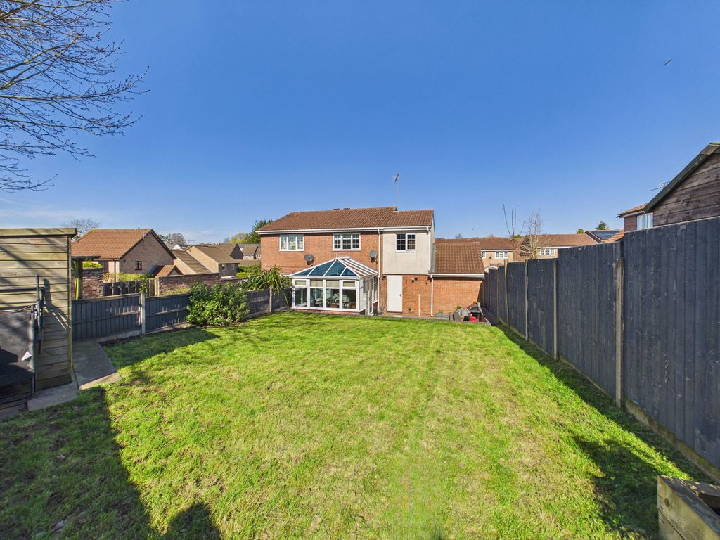 Property photo 2 of 21