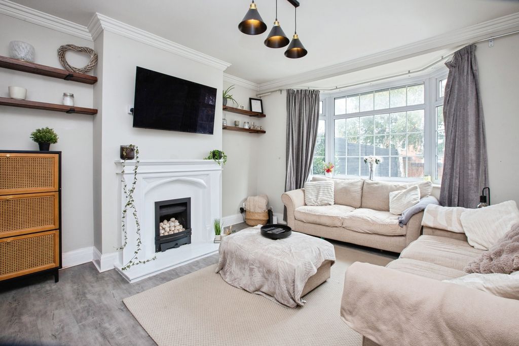 Property photo 2 of 27 Pbox-Img.Jpg