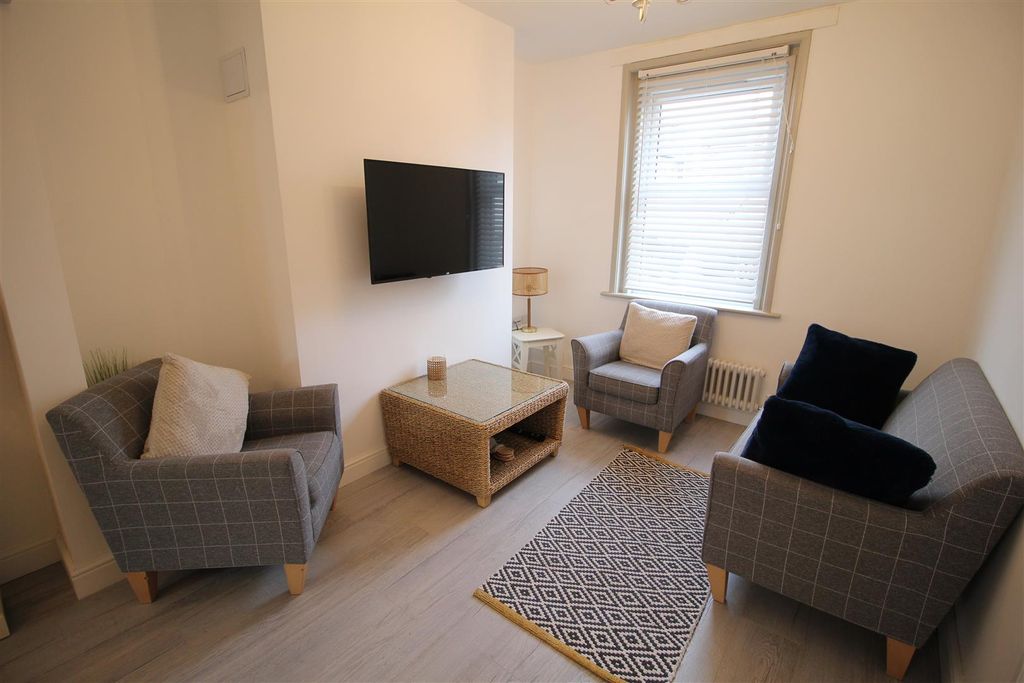 Property photo 2 of 10 Img_0588.Jpg