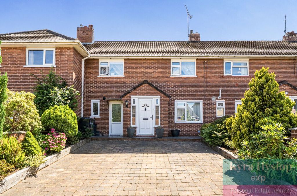 Property photo 1 of 22