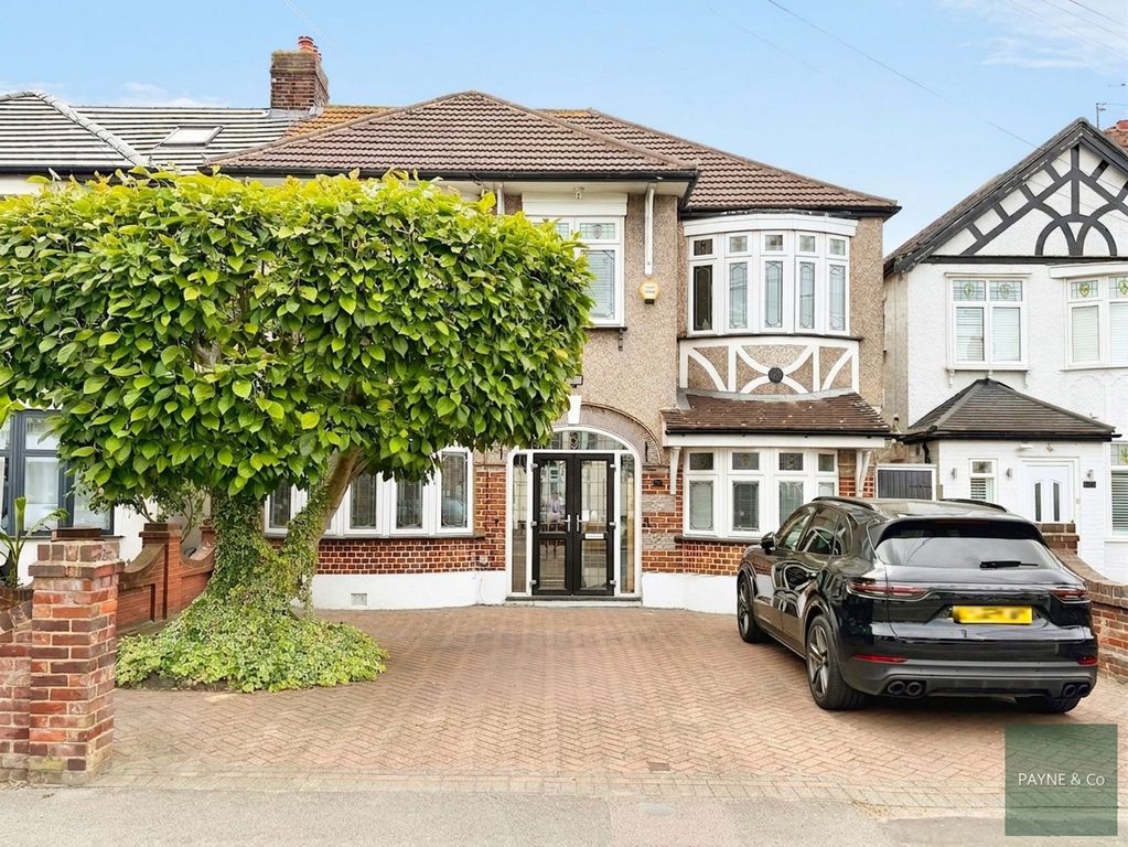 Property photo 1 of 26