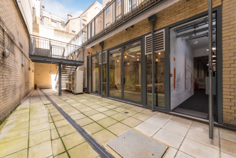 Property photo 3 of 7