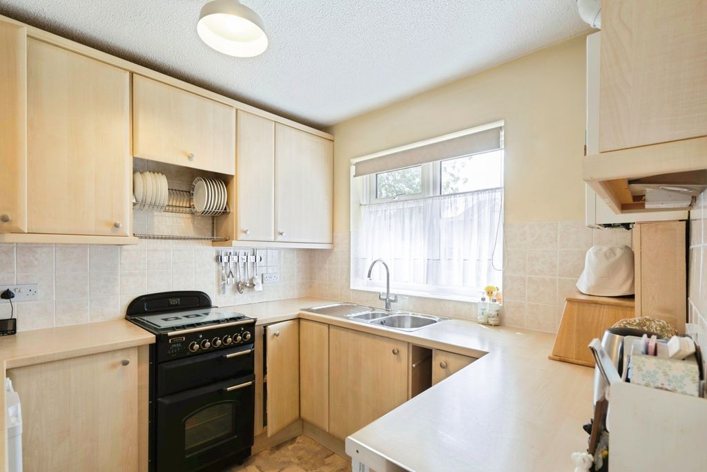 Property photo 2 of 25 Pbox-Img.Jpg