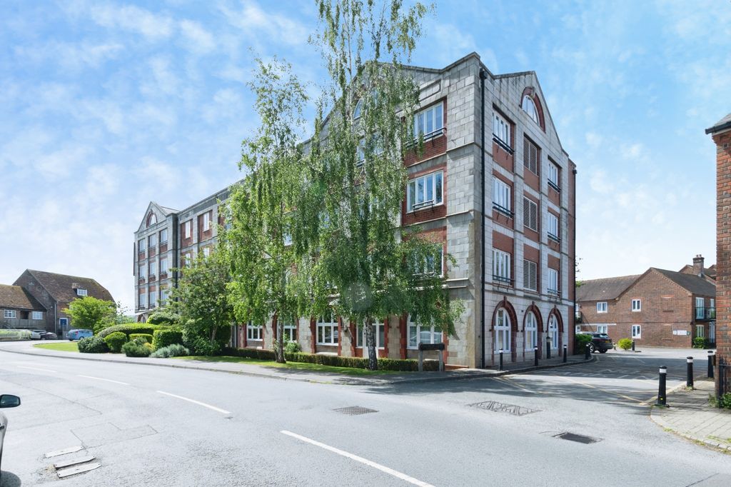 Additional image 18 of 2 bed flat for saleDownton, Salisbury SP5