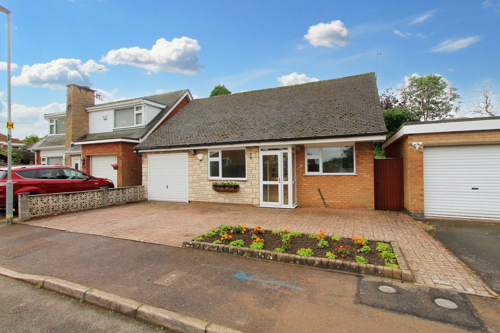 Property photo 1 of 13
