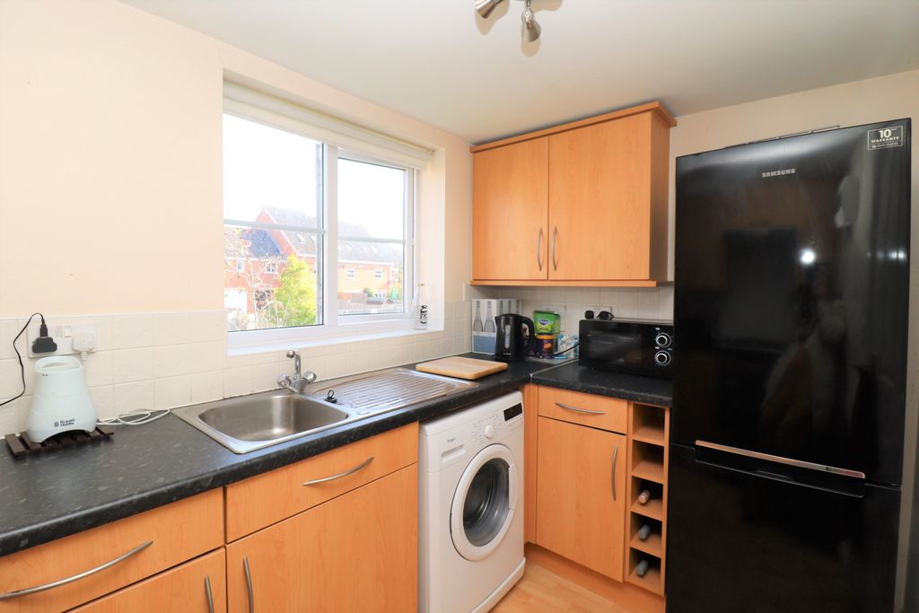 Property photo 3 of 7