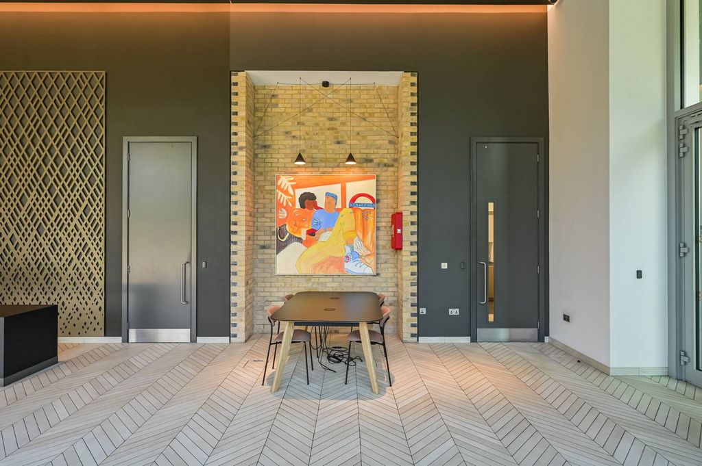 Property photo 3 of 30