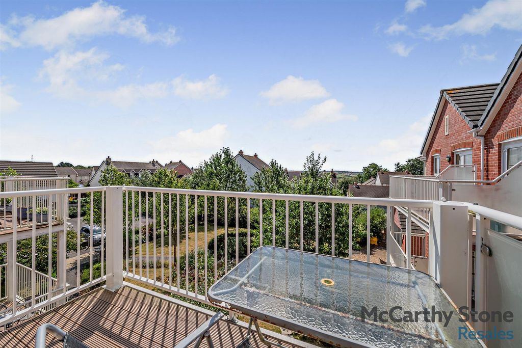 Property photo 2 of 23 Balcony: