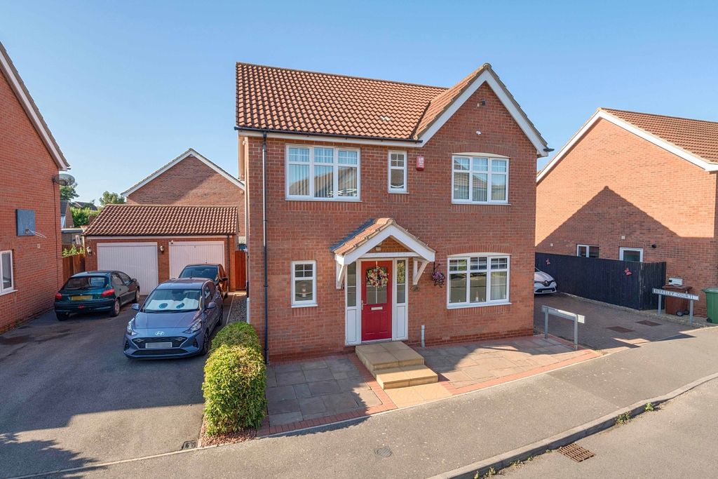 Property photo 1 of 28 2