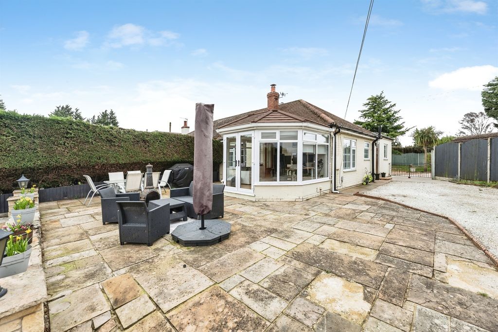 Property photo 2 of 24