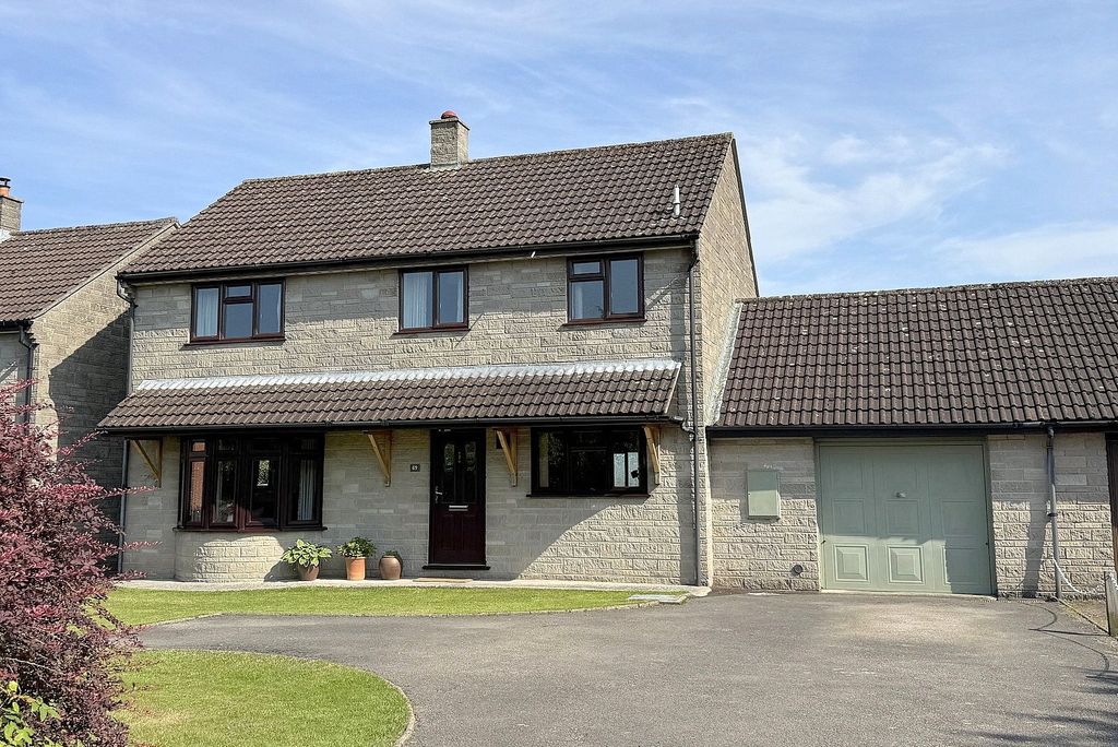 Property photo 1 of 13 Picture No. 02