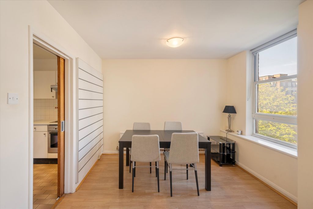 Property photo 3 of 16 Image