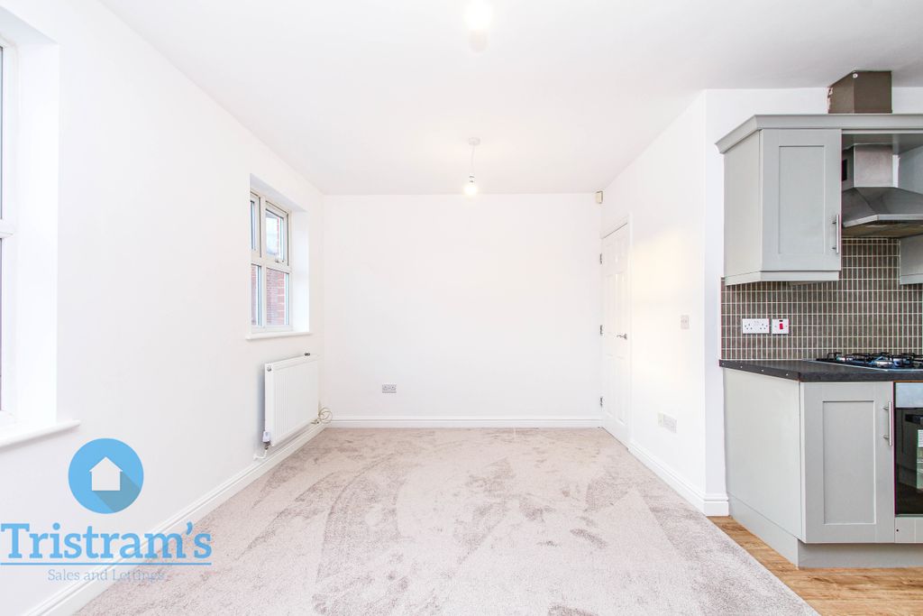 Property photo 2 of 17 Img_8498