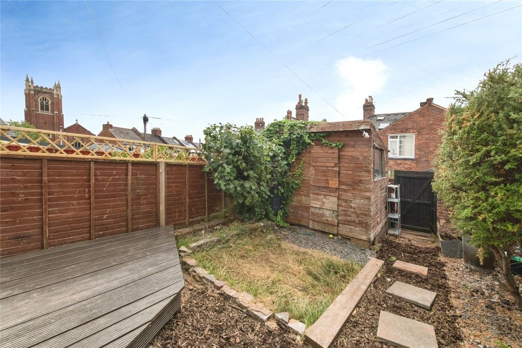 Property photo 3 of 21 Picture No. 03