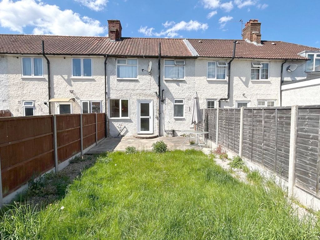 Property photo 3 of 16 Picture No. 25