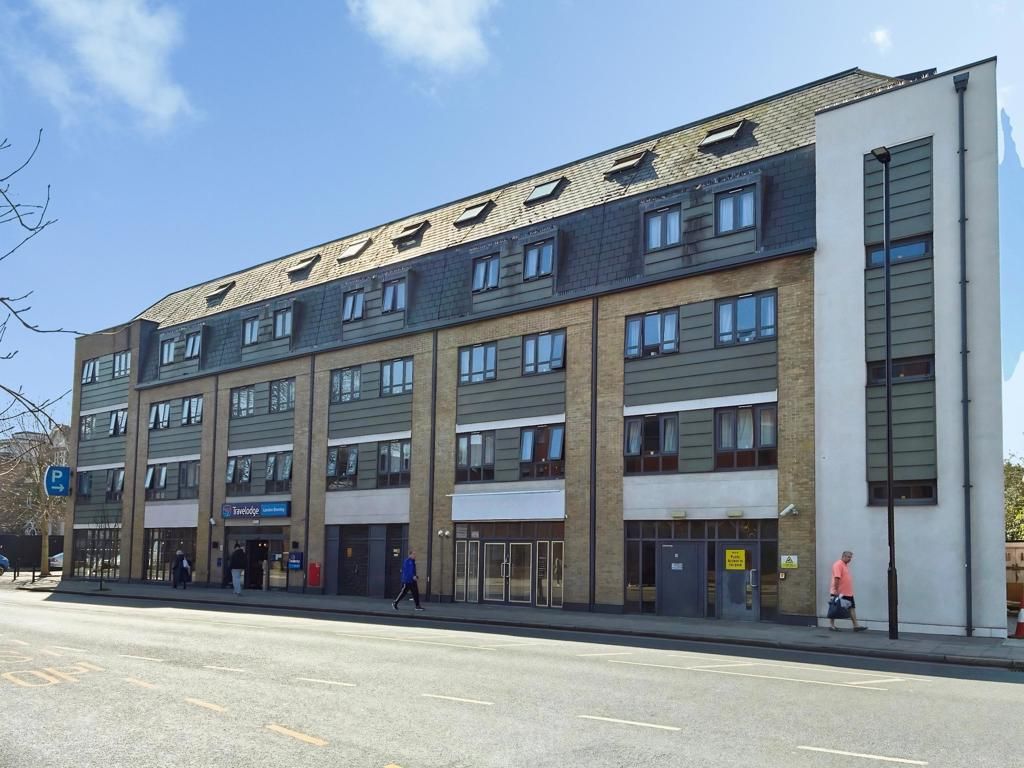 Property photo 3 of 7 Photo 3