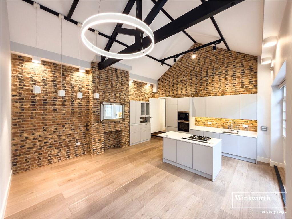 Property photo 1 of 8 Living Room